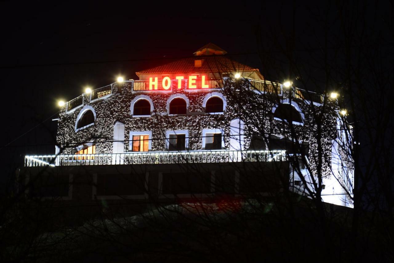 Amrots Hotel Vaykʼ Eksteriør billede